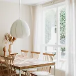 Bohemian Wellness Met Hottub & Sauna Ewijk