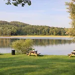 Feriehus Bohemian Wellness Met Hottub & Sauna Ewijk