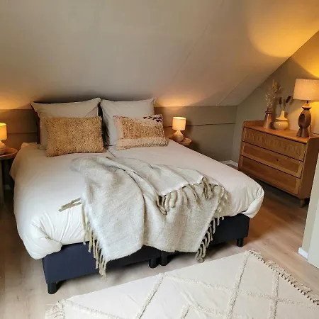 Bohemian Wellness Met Hottub & Sauna *