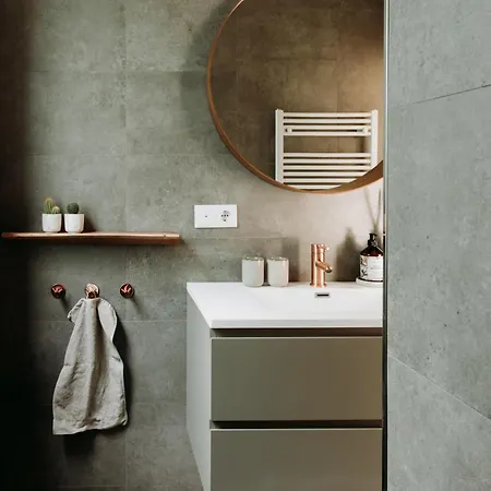 Bohemian Wellness Met Hottub & Sauna *