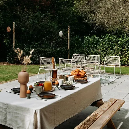 Vakantiehuis Bohemian Wellness Met Hottub & Sauna