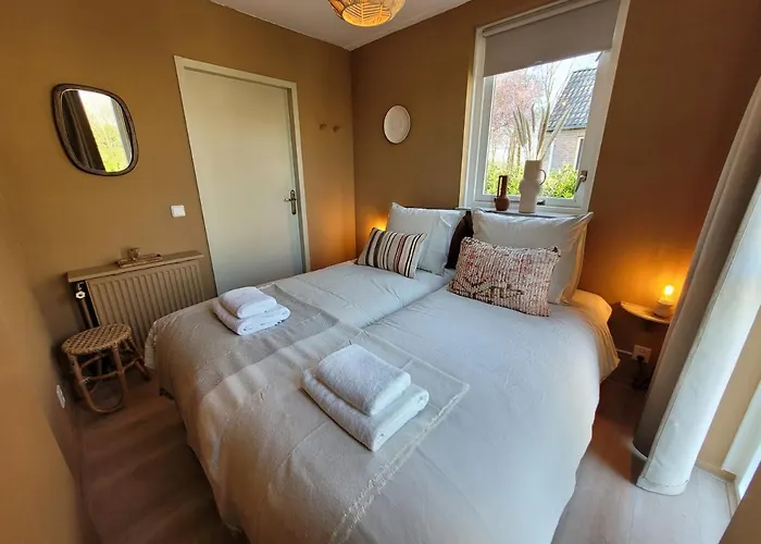 Bohemian Wellness Met Hottub & Sauna *