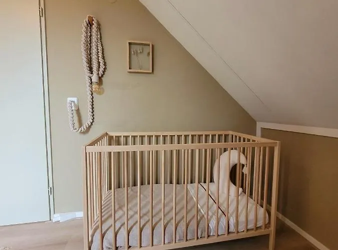 Bohemian Wellness Met Hottub & Sauna