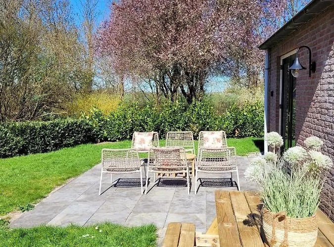 Сasa de vacaciones Bohemian Wellness Met Hottub & Sauna *