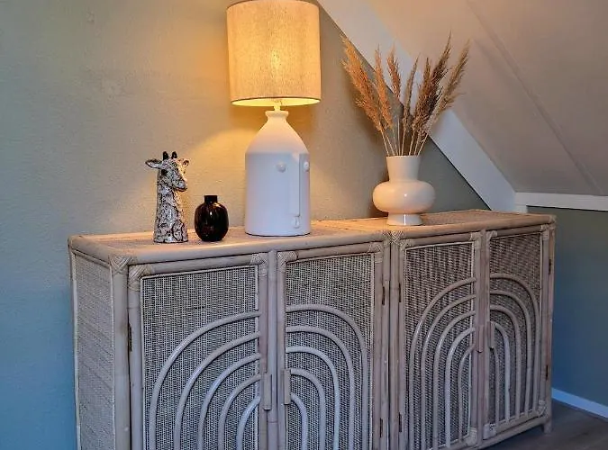 Bohemian Wellness Met Hottub & Sauna Tatil Evi Ewijk