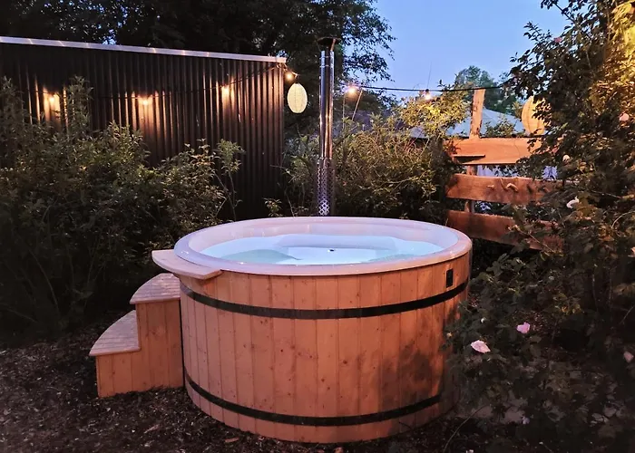 Сasa de vacaciones Bohemian Wellness Met Hottub & Sauna *
