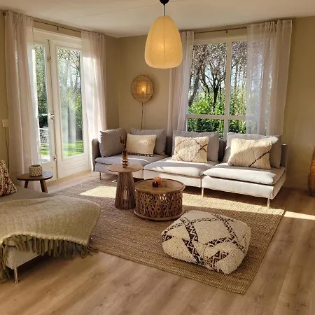 Bohemian Wellness Met Hottub & Sauna Holiday home Ewijk
