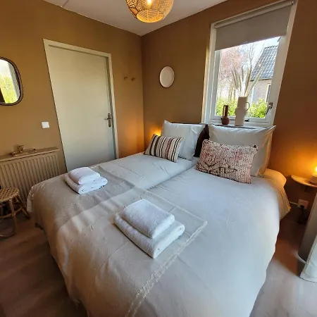 Bohemian Wellness Met Hottub & Sauna *