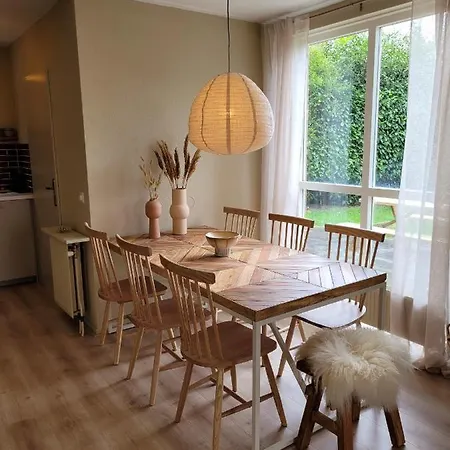 Holiday home Bohemian Wellness Met Hottub & Sauna