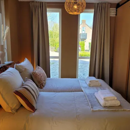 Holiday home Bohemian Wellness Met Hottub & Sauna Ewijk