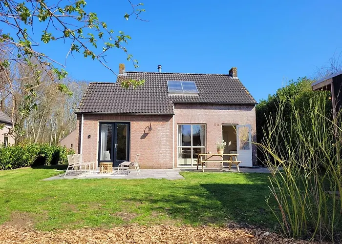 Bohemian Wellness Met Hottub & Sauna Holiday home *