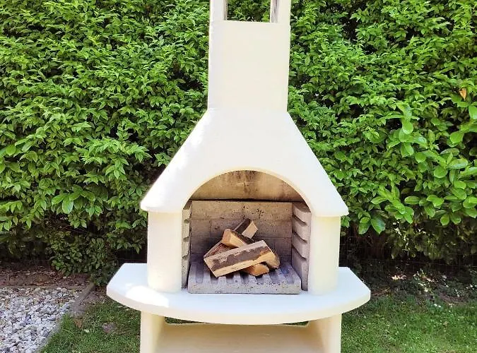 Bohemian Wellness Met Hottub & Sauna