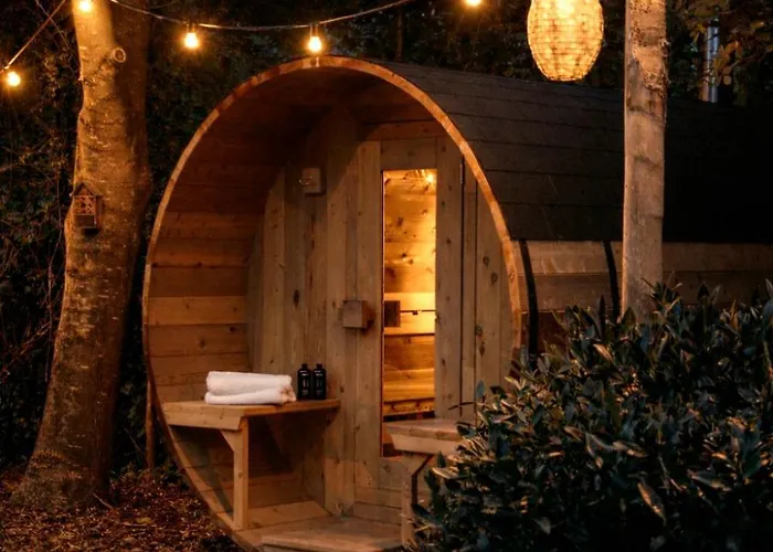 Bohemian Wellness Met Hottub & Sauna Semesterbostad *