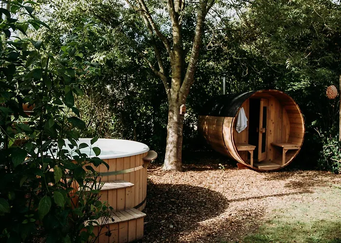 Bohemian Wellness Met Hottub & Sauna Semesterbostad